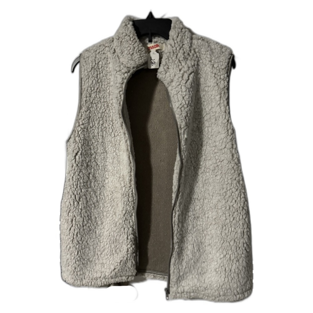 NWT cozy vest.  Perfect for chilly days.